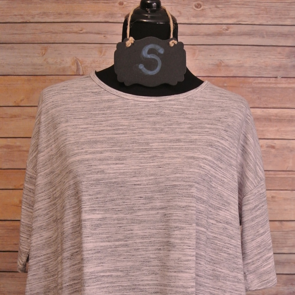 NWT Small Lularoe Heather Gray Irma Tunic